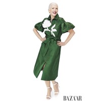 Di masa muda, Maye Musk berprofesi sebagai model. Tak heran gayanya tetap stylish walau sudah berumur. Foto: Dok. Instagram/Maye Musk