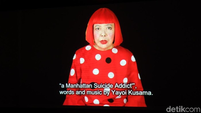 pameran 'Yayoi Kusama: Life is the Heart of a Rainbow' di Museum MACAN