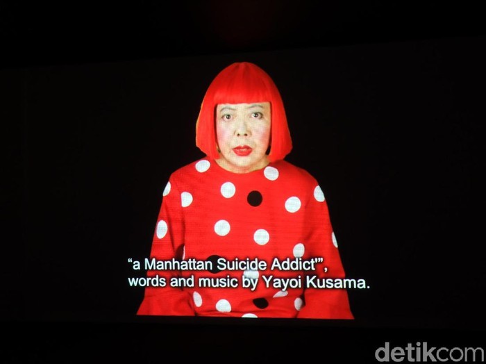 pameran Yayoi Kusama: Life is the Heart of a Rainbow di Museum MACAN