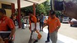 Momen 6 Kantong Jenazah dari Mako Brimob Diturunkan di RS Polri