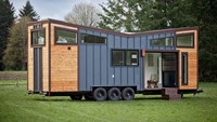 Rumah mungil ini dibangun di atas truk multiaxle sehingga bisa didorong ke mana-mana. Inhabitat/Istimewa.