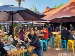 Pesta Google Diserbu Ribuan Orang, Sang CEO Jadi Bintang