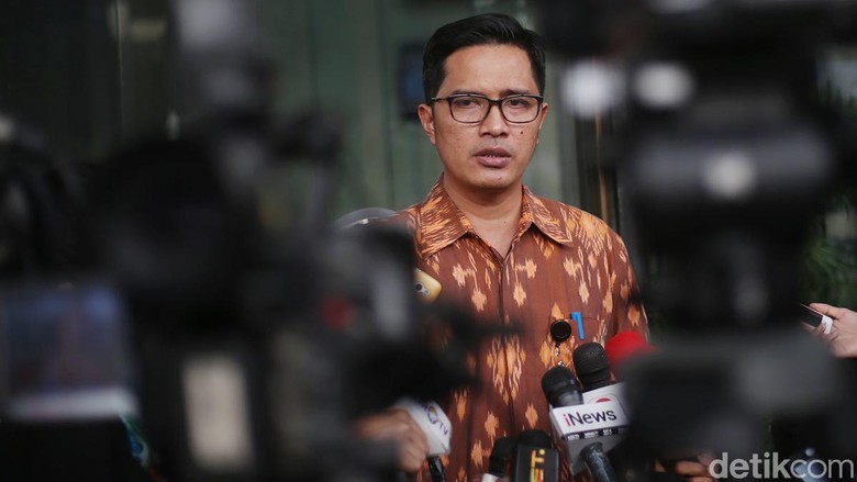 Kasus Suap PLTU Riau-1, KPK Geledah Kantor PJB Indonesia Power Kasus Suap PLTU Riau-1, KPK Geledah Kantor PJB Indonesia Power