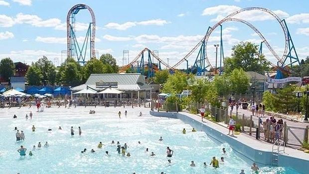 Taman rekreasi bertema coklat di Amerika Serikat