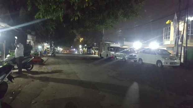 Jalan Komjen M Jasin tampak lengang