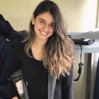  Bertugas menjalani wajib militer, Noa pun menarik perhatian banyak netizen saat mengenakan seragam militer dan membawa senapan. Foto: Instagram