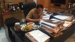 Kangen Ahok? Lihat Lagi Momen Serunya Saat Menikmati Makanan