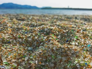 Tahukah Kamu, Jepang Punya Pantai Berpasir Kaca