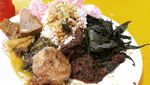 Lamak Nian! 10 Sajian Rendang dengan Nasi yang Jadi Menu Makan Siang Netizen