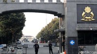 6 Orang tewas, terdiri dari 5 polisi dan seorang napi.