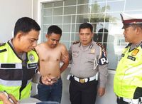 Polantas Tol Cipali Kejar-kejaran dengan Pencuri Mobil Boks