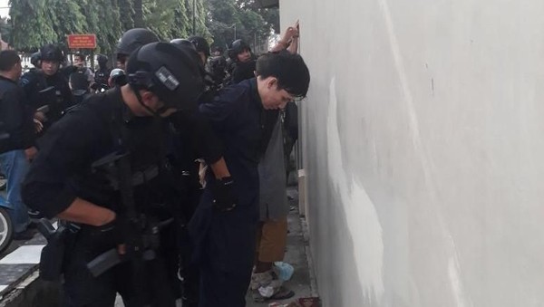 Potret Teroris Dibekuk di Akhir Penyanderaan Mako Brimob