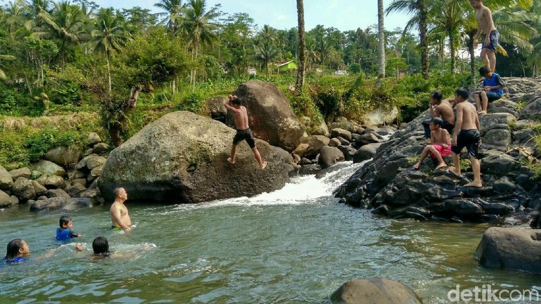 Tempat Wisata Baru Di Ciamis Asyik Buat Basah Basahan Tempat Wisata Baru Di Ciamis Asyik Buat Basah Basahan