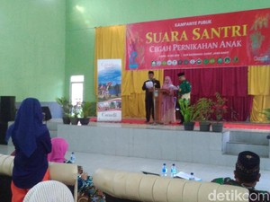 Pesantren di Garut Deklarasi Tolak Pernikahan Anak