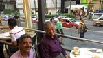 Resmi Dilantik Jadi PM Malaysia, Ini Pose Santai Mahathir Mohammad Saat Makan