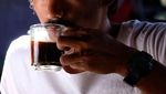 Ini Gaya Ibnu Jamil Saat Makan Siang di Sydney hingga Ngopi di Atas Gunung