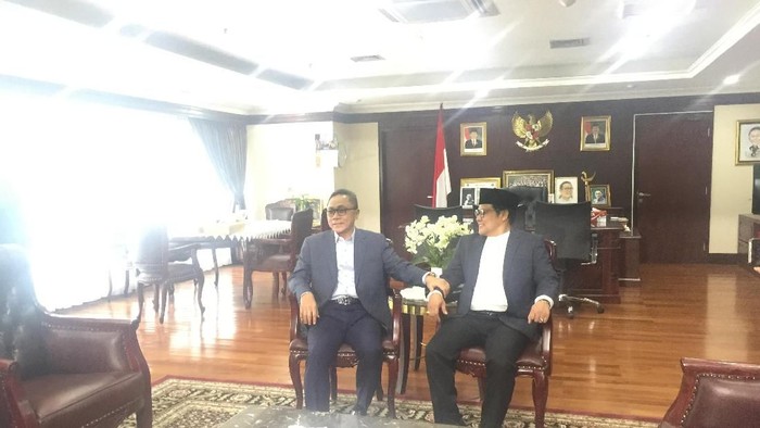 Ketua MPR Akan Mempelopori Pemilu Damai dengan Kaos