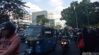 Lalin di kawasan Gambir usai massa Aksi Bela Palestina Bubar