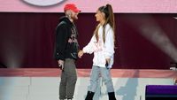 Permintaan Maaf Menyentuh Ariana Grande untuk Mac Miller