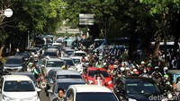 Kawasan Lapangan Banteng juga macet. Foto: Rifkianto Nugroho/detikcom