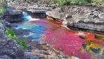Foto: Sungai 5 Warna Sungguhan Ada