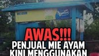 Ini peringatan macam apa ya? Mie ayam ya memang dibuat pakai ayam mati, kalau ayamnya masih hidup ya pasti takut dong yang beli. Foto: Istimewa