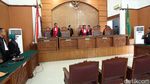 Sidang Teroris Bom Thamrin Ditunda