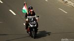 Massa Aksi 115 Bubar Kibarkan Merah Putih dan Bendera Palestina