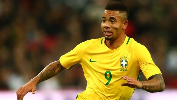 Striker Timnas Brasil di Piala Dunia 2018, Gabriel Jesus mengaku punya kebiasaan tak sehat. Dulu, hampir setiap hari ia mengonsumsi junk food dan kue kering. Foto: Clive Rose/Getty Images Striker Timnas Brasil di Piala Dunia 2018, Gabriel Jesus mengaku punya kebiasaan tak sehat. Dulu, hampir setiap hari ia mengonsumsi junk food dan kue kering. Foto: Clive Rose/Getty Images