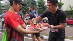 Ini Gaya Ibnu Jamil Saat Makan Siang di Sydney hingga Ngopi di Atas Gunung