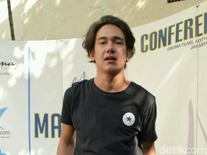 3 Film Favorit yang Diperankan oleh Adipati dan Ayushita