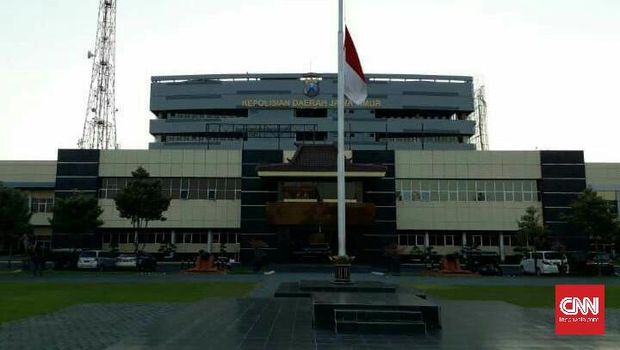 Gedung Polda Jatim.