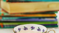 Wah tea cup yang ini cantik banget, bikin berasa ngeteh di butik teh. Foto secangkir teh ini diposting netizen @pink_revolution. Foto: Instagram