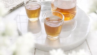 Intip Gaya Santai Netizen Menikmati Teh Sore Hari