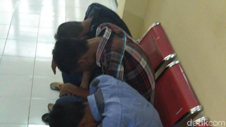 Aksi 4 ABG Ini Bikin Miris, Lakukan Pembobolan Hingga 10 TKP Aksi 4 ABG Ini Bikin Miris, Lakukan Pembobolan Hingga 10 TKP