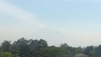 Ini adalah foto Gunung Merapi yang dipotret pukul 09.40 WIB, Jumat (11/5), oleh seorang warga bernama Fajarina Lathu dari wilayah Babadan, Yogyakarta (Foto: dok Istimewa)