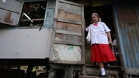 Pemandangan ini bisa kamu temukan di Kecamatan Chiang Rak Noi, 80 Km dan berada di sebelah utara Bangkok. (Athit Perawongmetha/Reuters)
