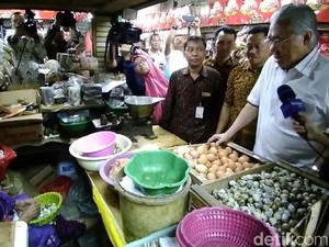 Mendag Kumpulkan Pengusaha Ternak Bahas Harga Telur Ayam Naik