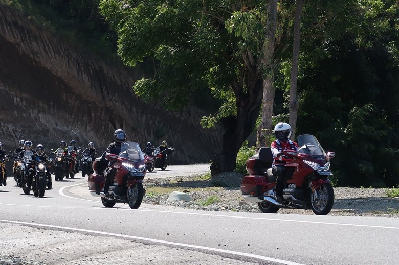 Honda Gold Wing Diajak Touring ke Timur Indonesia. Foto: Dok. Astra Motor Honda Gold Wing Diajak Touring ke Timur Indonesia. Foto: Dok. Astra Motor