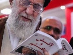Apakah Pemimpin Tertinggi Iran Ayatollah Khamenei Pojokkan Trump?