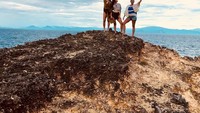 Jika dilihat dari postingan Instagramnya, Marion liburan ke Lombok pada pertengah Maret lalu. (marioncaunter/Instagram)