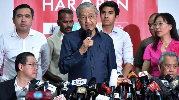 Terpilihnya Mahathir Mohamad sebagai perdana menteri Malaysia pada 2018 bisa 'mendukung' Liverpool juara Liga Champions musim ini.