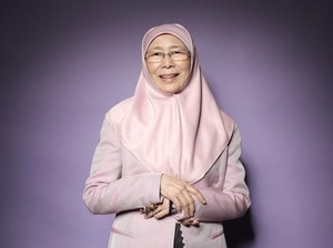 Beredar Spekulasi Istri Anwar Ibrahim Akan Gantikan Mahathir