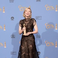 Kala itu, aktris asal Australia ini didapuk sebagai aktris terbaik kategori film drama berkat perannya di Blue Jasmine. (Foto: Kevin Winter/Getty Images)