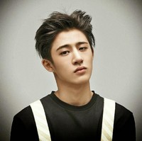 B.I iKON bisa jadi salah satu idol Korea tampan tetapi saat ditanya tentang kencan, ia mengaku belum pernah menjalin hubungan sebelumnya. Di masa lalu, B.I menyebutkan sebagian alasannya adalah larangan kencan ketat dari agensinya, YG Entertainment.(Foto: istimewa)