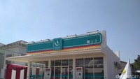 Kemudian Pondok Pesantren Al Falah Poso Kediri, Pondok Pesantren Minhajut Thullab Brasan Muncar Banyuwangi, Pondok Pesantren Minhajut Thullab Banyuwangi, Manbaul Maarif Denanyar Jombang, Pondok Pesantren Nurul Hikmah Malang dan Pondok Pesantren Byat al Hikmah Pasuruan. Foto: Hendra Kusuma/detikFinance