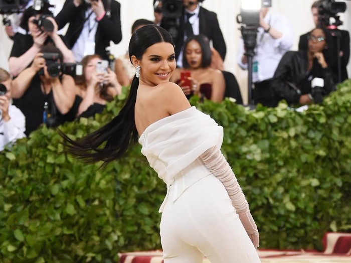 Kendall Jenner Dikabarkan Pacaran dengan Atlet NBA Ben Simmons
