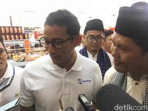 Usul Jualan Mobile Ditolak PKL Tn Abang, Ini Respons Sandiaga