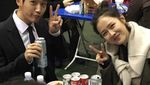 Si Keren Jung Hae-in, Pemain Drama Goblin Juga Pandai Berpose Saat Makan