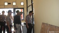 Kapolda Banten Brigjen Listyo Sigit Prabowo meninjau Polsek yang berada di Jalan Raya Bayah-Karangtaraje, Bayah, Lebak, Banten, ini. (Dok. Polda Banten)